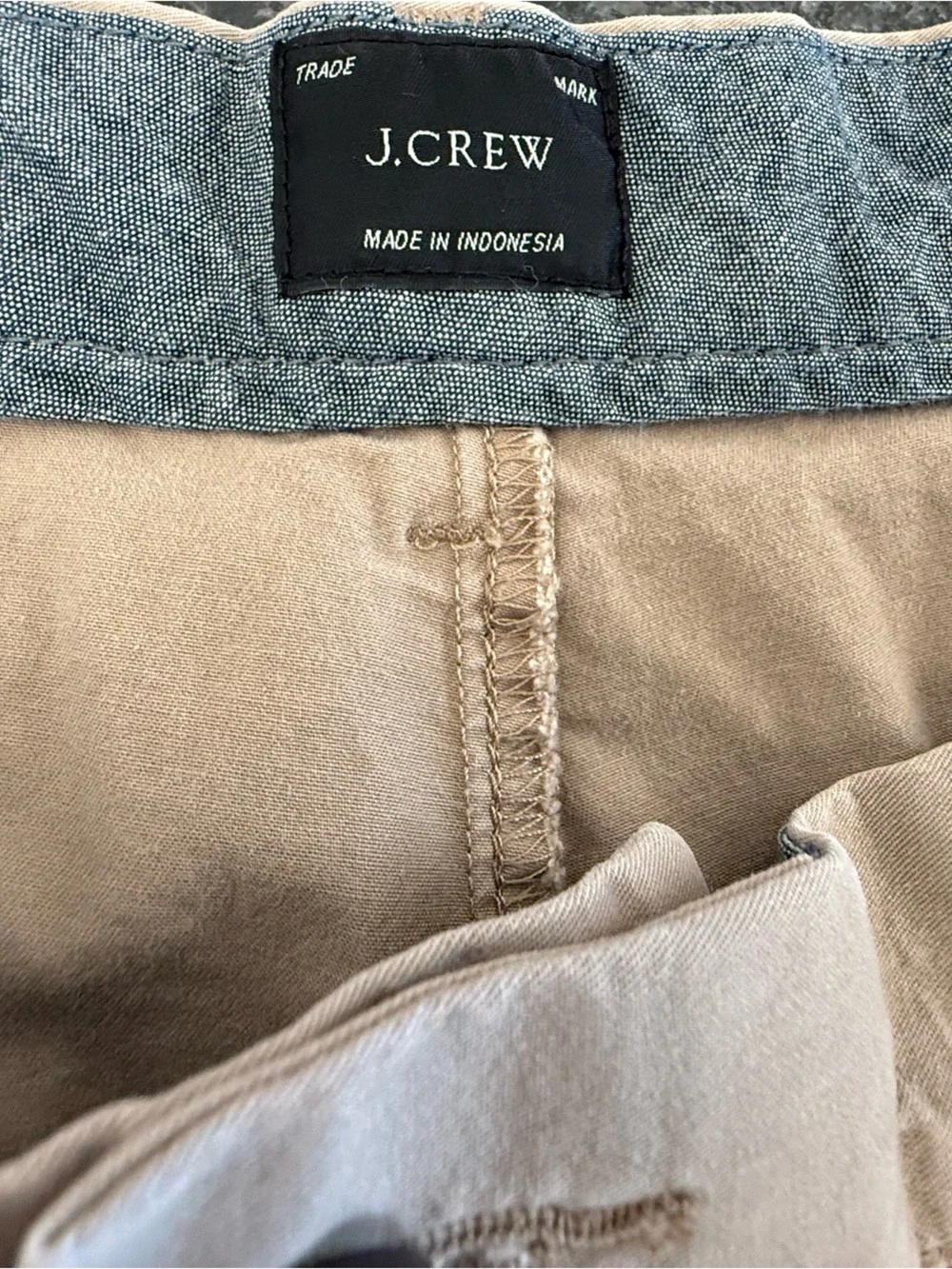 J.Crew men's khaki chino shorts size 42 flat front 7in inseam preppy stretch
